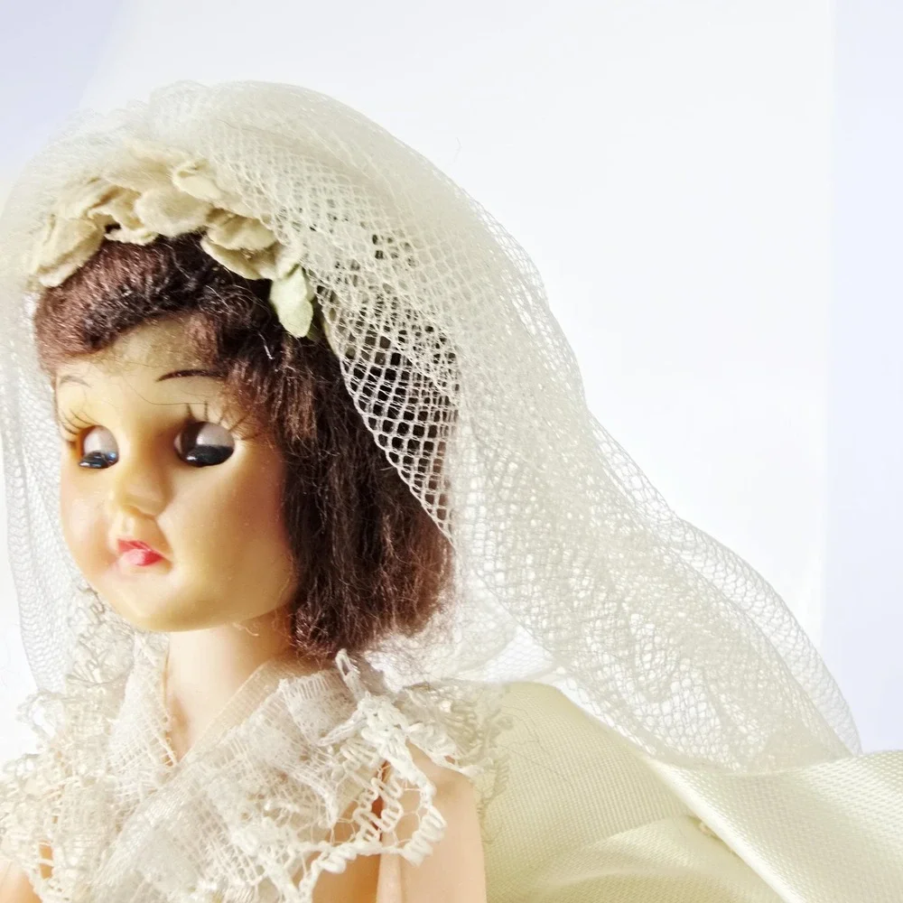 Vintage Victorian Boudoir 